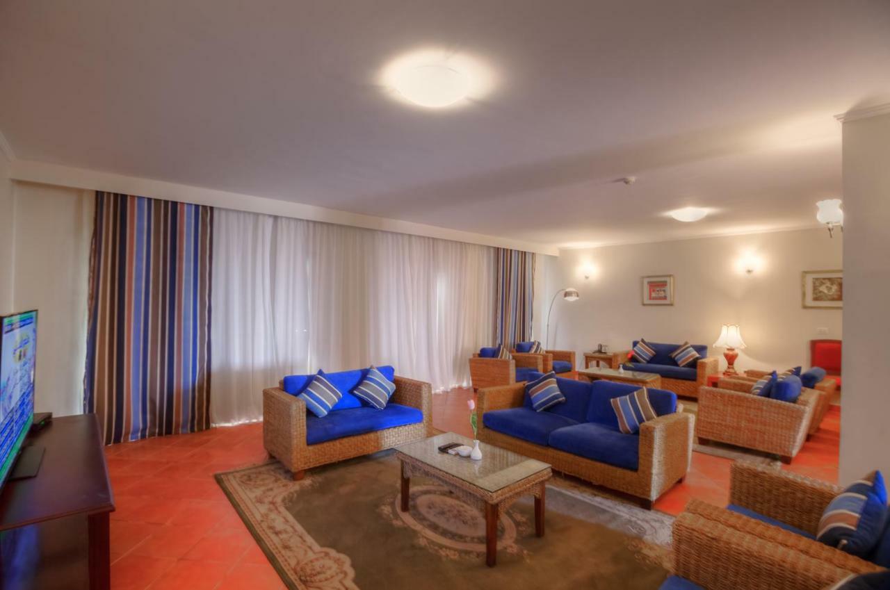 Porto Marina Apartments Powered By Amer-Group El Alamein Buitenkant foto